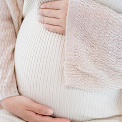 看似纯色🇺🇸的背板，实际🇮🇹暗藏了一层熔岩橙🐫色的六边形☄🌴